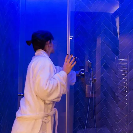 Tom's Bachelor Pad 公寓